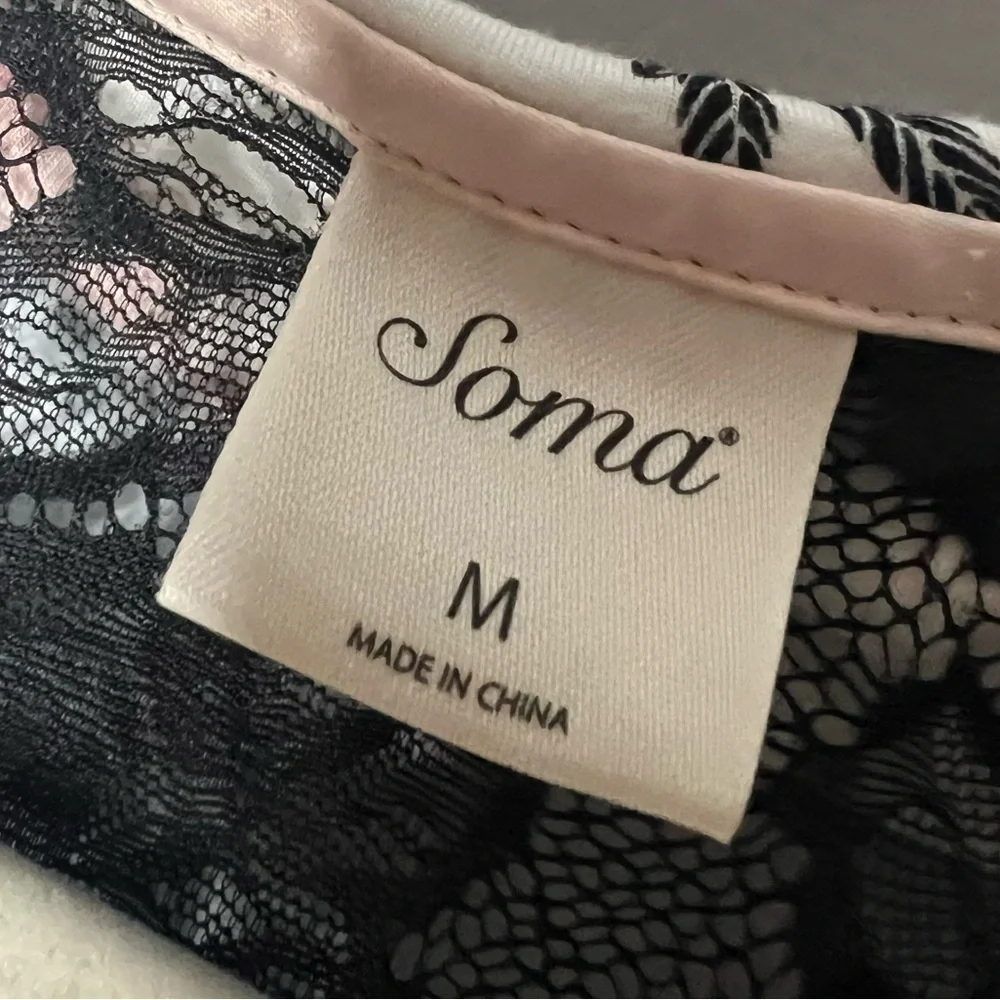 Soma Signature Lace Long Sleeve Notch Collar Pajama Top Majestic Birds Medium - Picture 6 of 8